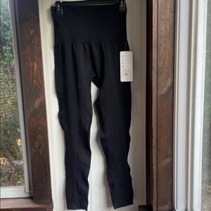 Womens Homma High-Waisted Black Leggings